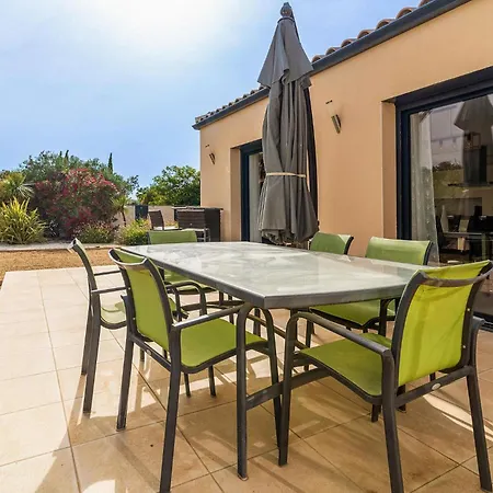 Holiday home Beautiful In With Wifi